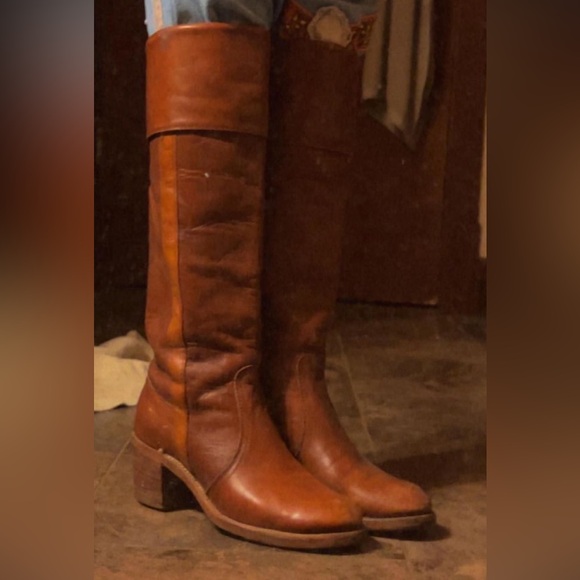 Frye campus boots 8.5 - Picture 5 of 5